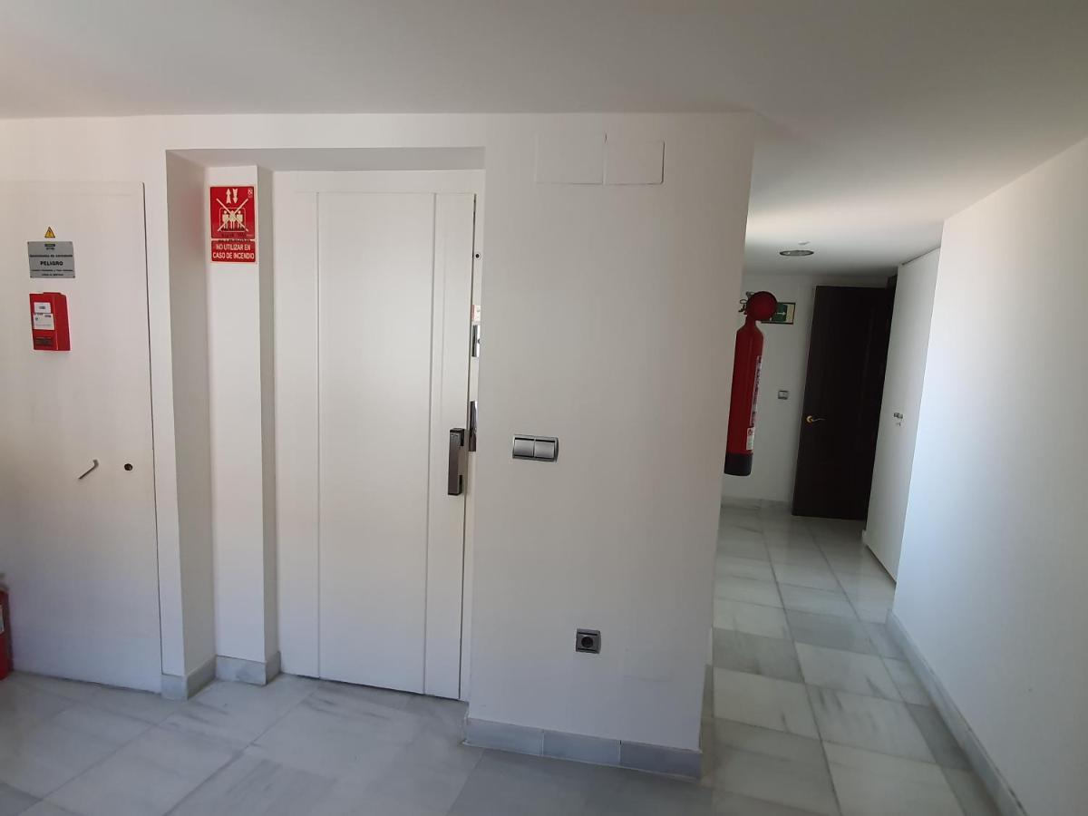 Apartamentos Torre De La Mezquita Córdoba Eksteriør bilde